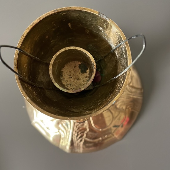 Vintage Brass Ornate Regency Candlestick Holder - Picture 2 of 8